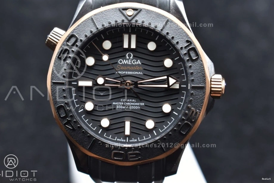 Black Edition Bezel Seamaster RG on Strap Black Rubber Best Black Ceramic 300m 1:1 VSF Dial 43.5mm A8806 0219